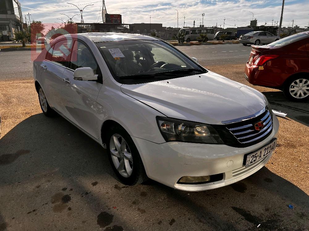 جيلي امجراند X7